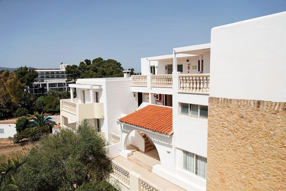 Aparthotel Reco Des Sol Сан-Антонио-Абад Экстерьер фото