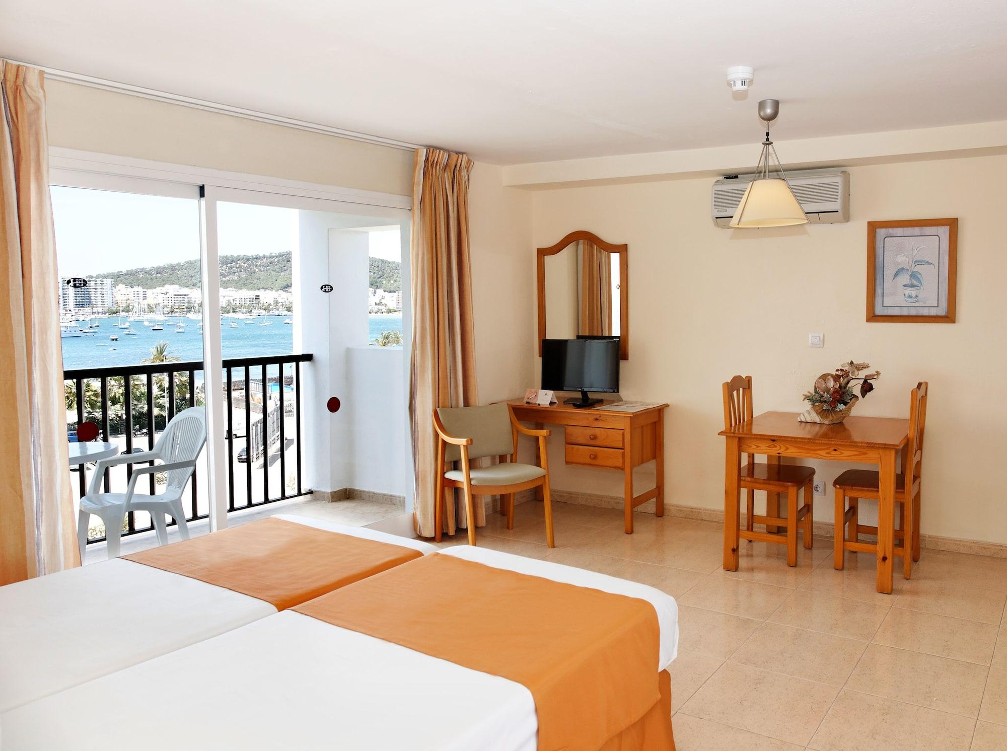 Aparthotel Reco Des Sol Сан-Антонио-Абад Экстерьер фото